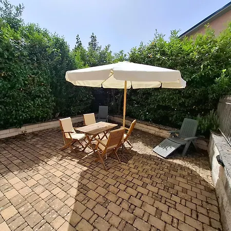 Apartment Garden House Alfedena