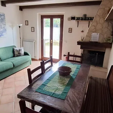 Apartment Garden House Alfedena